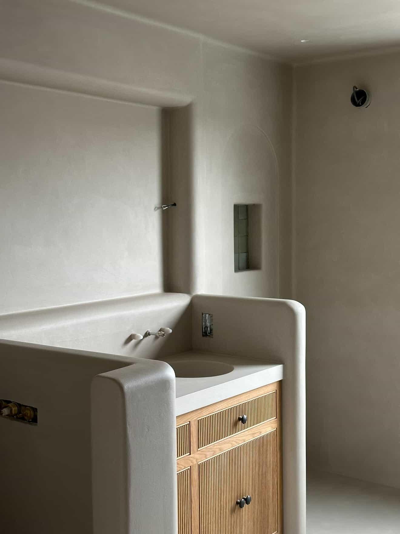Microcement Ready Sinks and Vanitys -Bespoke